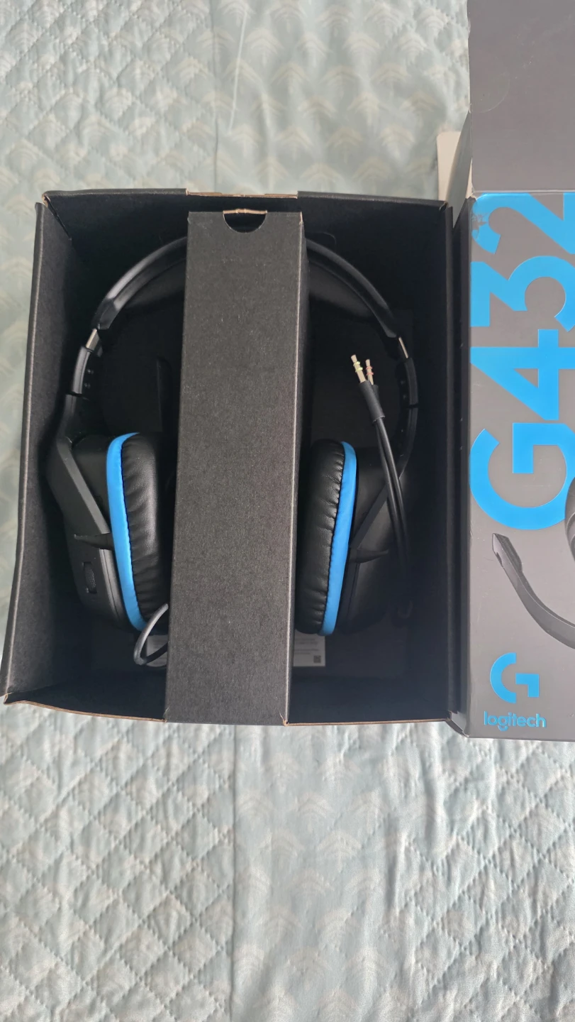 Logitech G432 7.1 Surround Gaming Headset