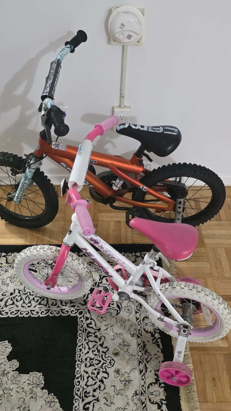 Supercycle and Huffy Kids Bikes with T$30 Each raining Wheels