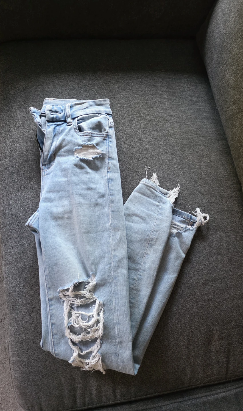 Ladies American Eagle jeans#2