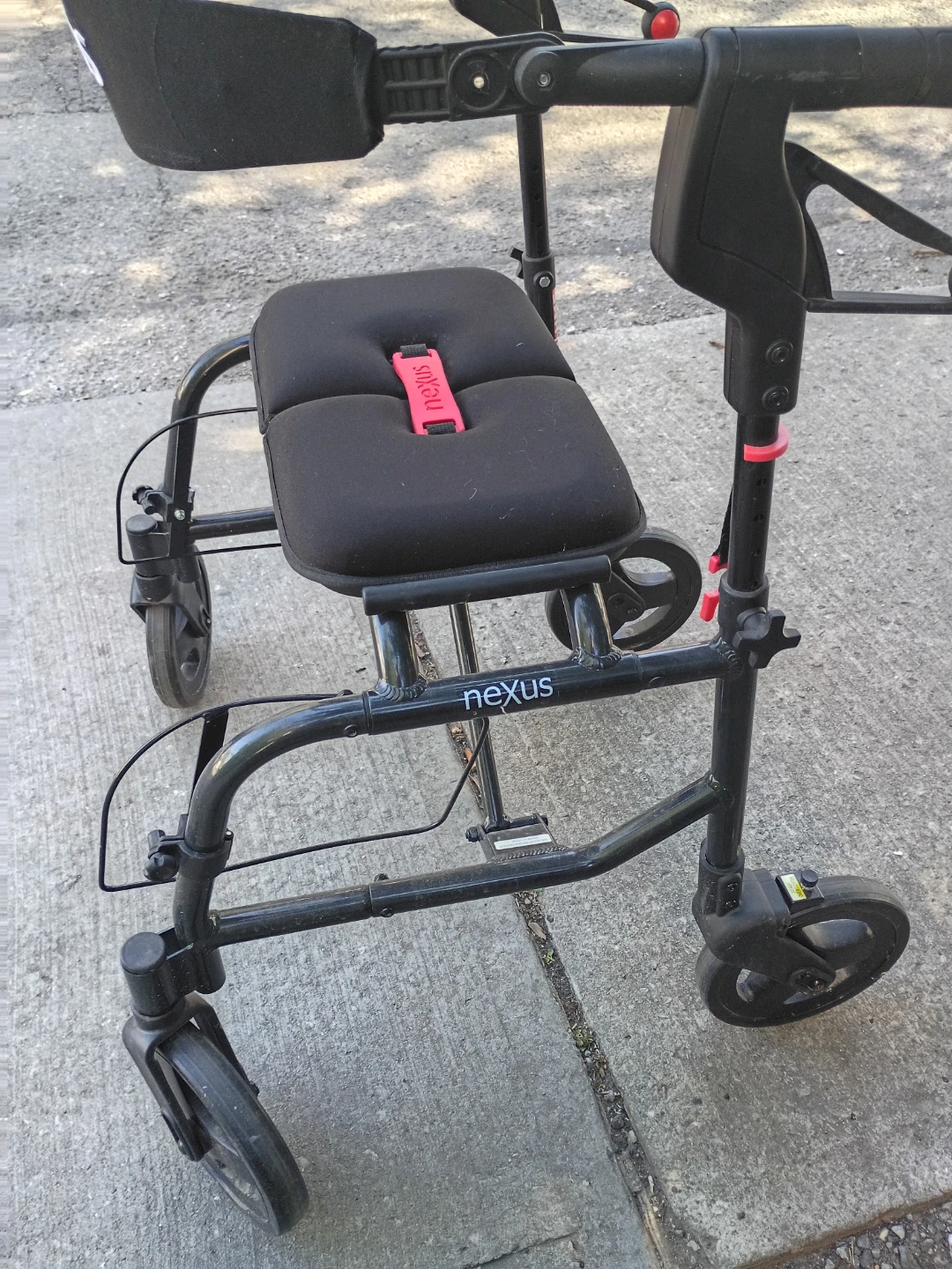 Nexus One Rollator - photo 3