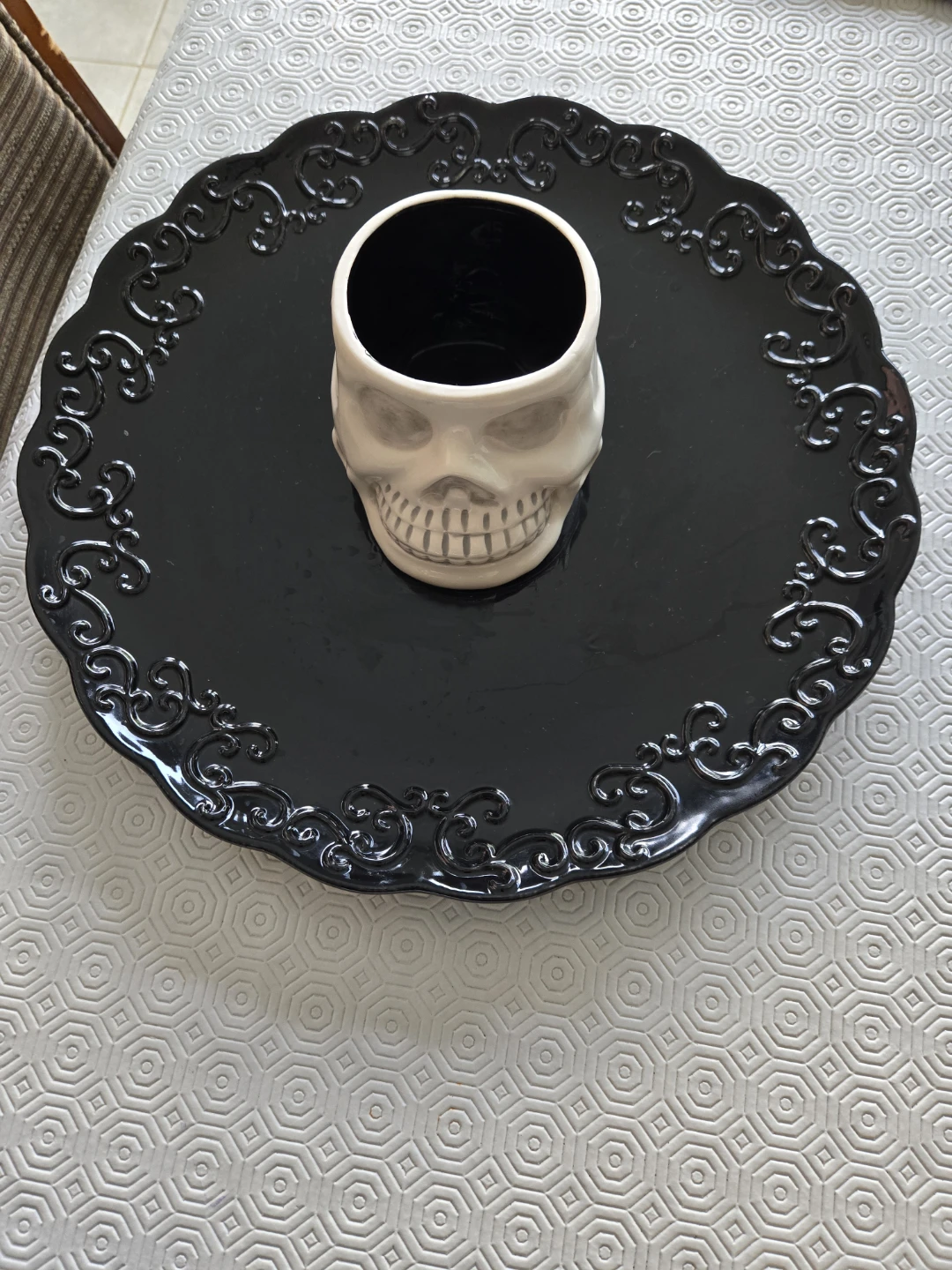 Skull halloween serving dish