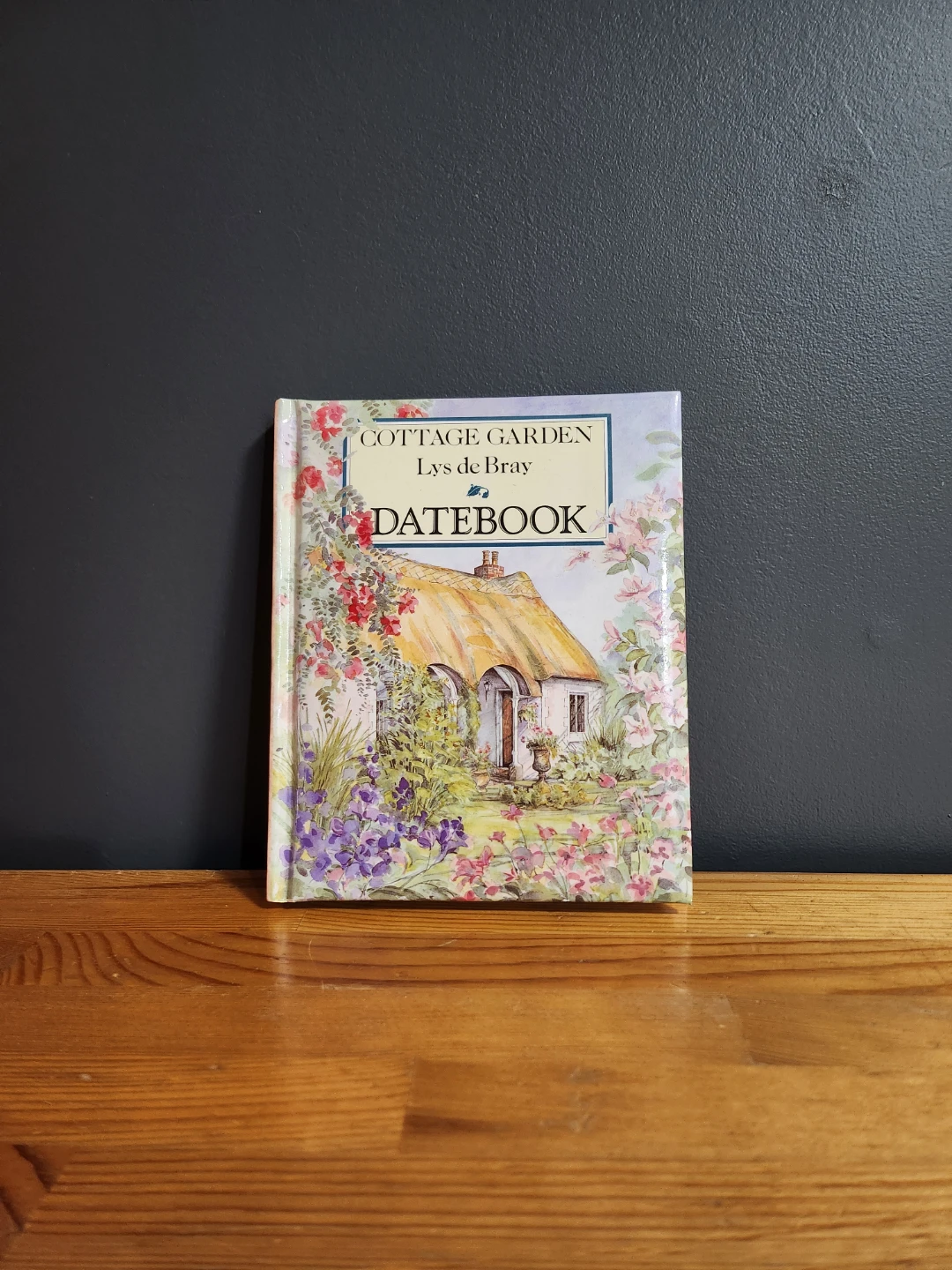 Cottage Garden Datebook by Lys de Bray
