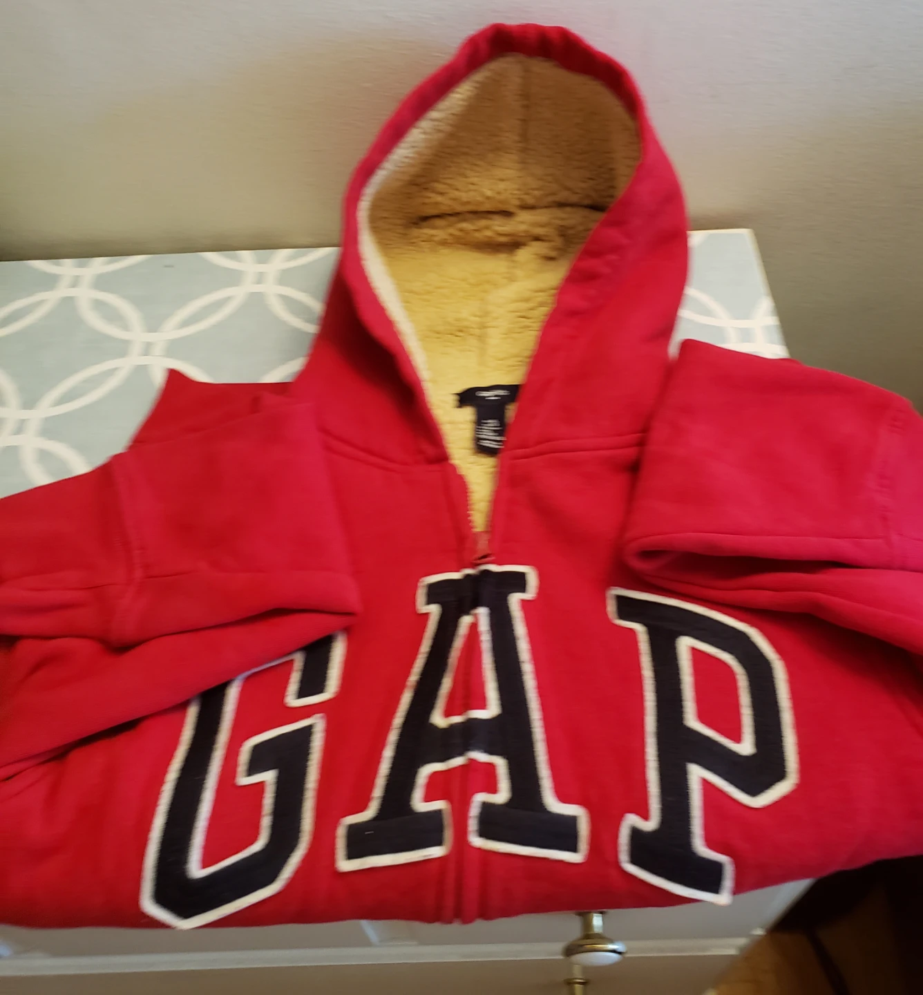 GapKids Sherpa-Lined Red Zip-Up Hoodie - photo 4