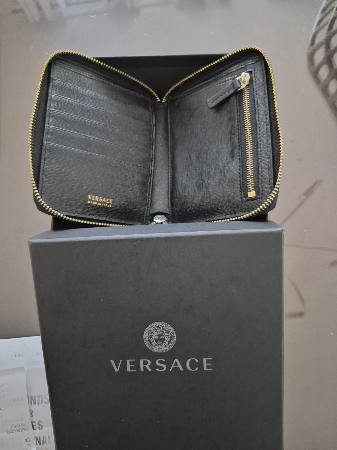 Authentic Versace Black calf Leather Wallet - photo 3