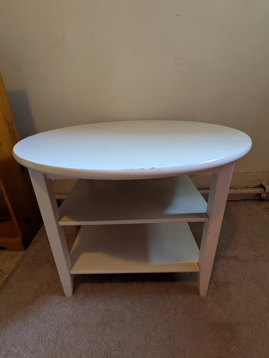 White Round Side Table - photo 2