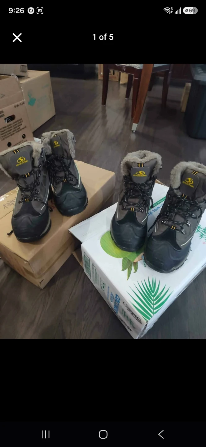 Adult Winter Snow Boots (Size 9 & Size 10 Available)