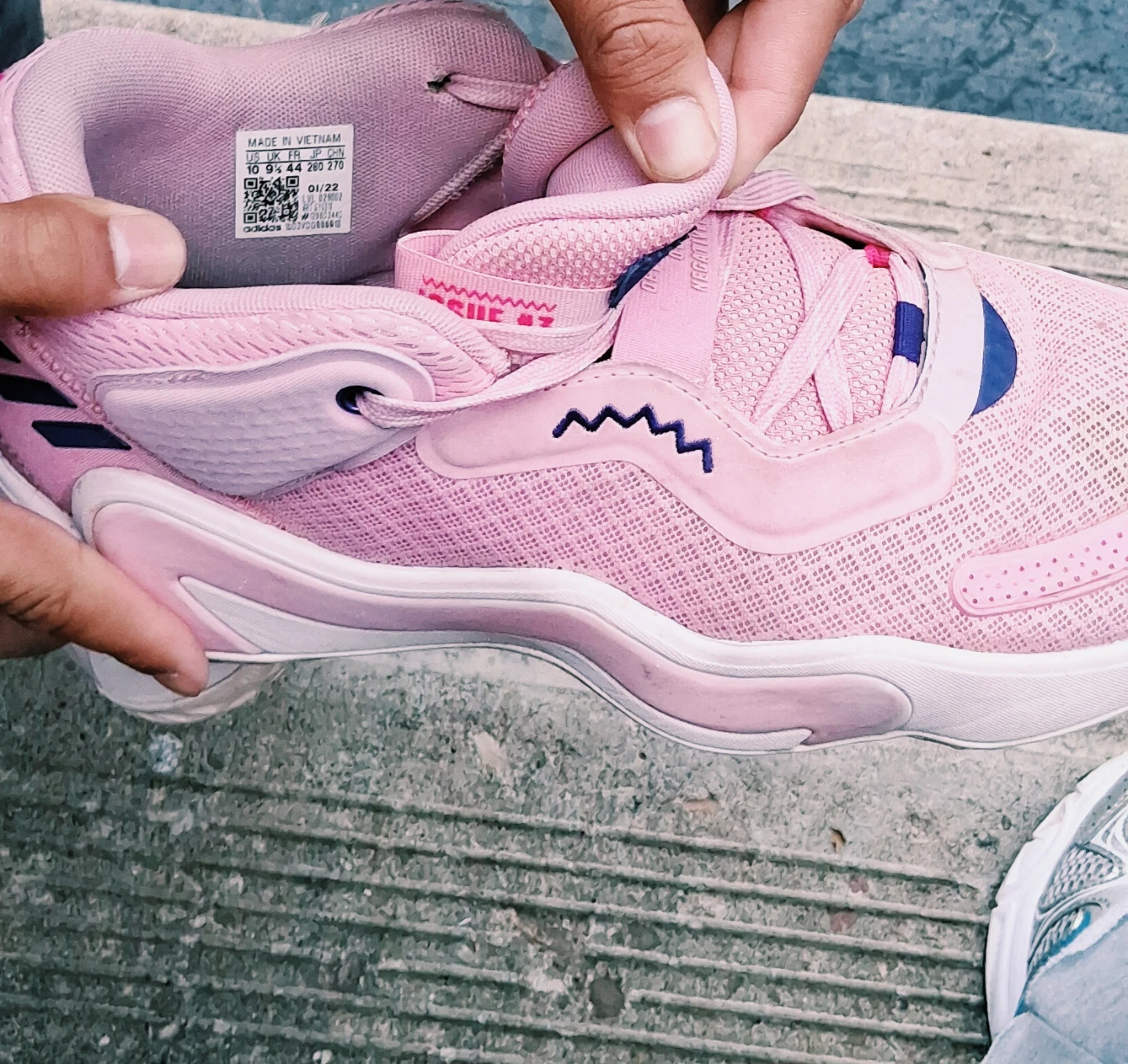 Adidas DON Issue 4 Basketball Shoes Pink - photo 2