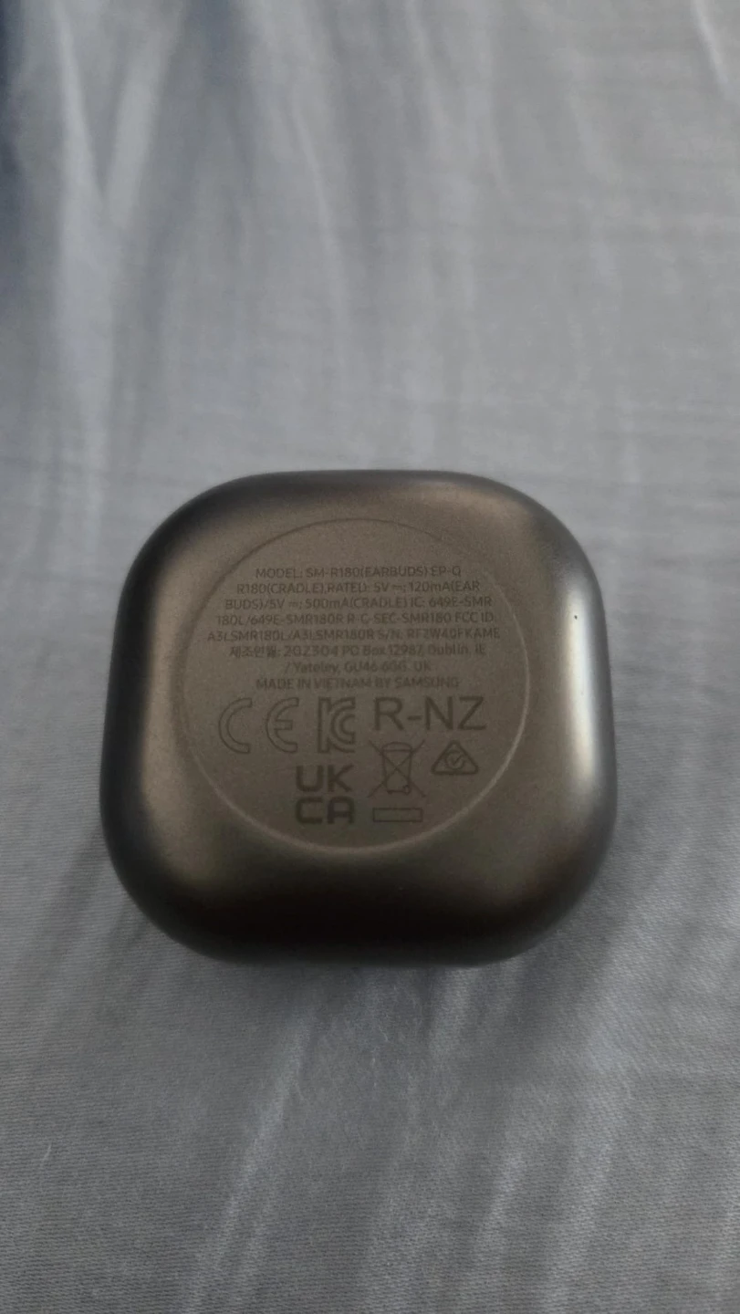 Samsung Galaxy Buds Live Wireless Earbuds - photo 4