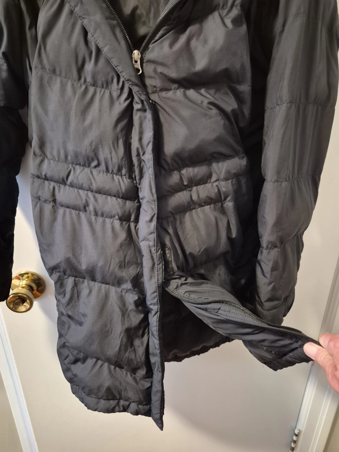 Columbia Black Down-Filled Winter Jacket - photo 2