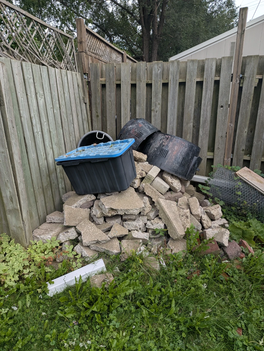 Free broken concrete