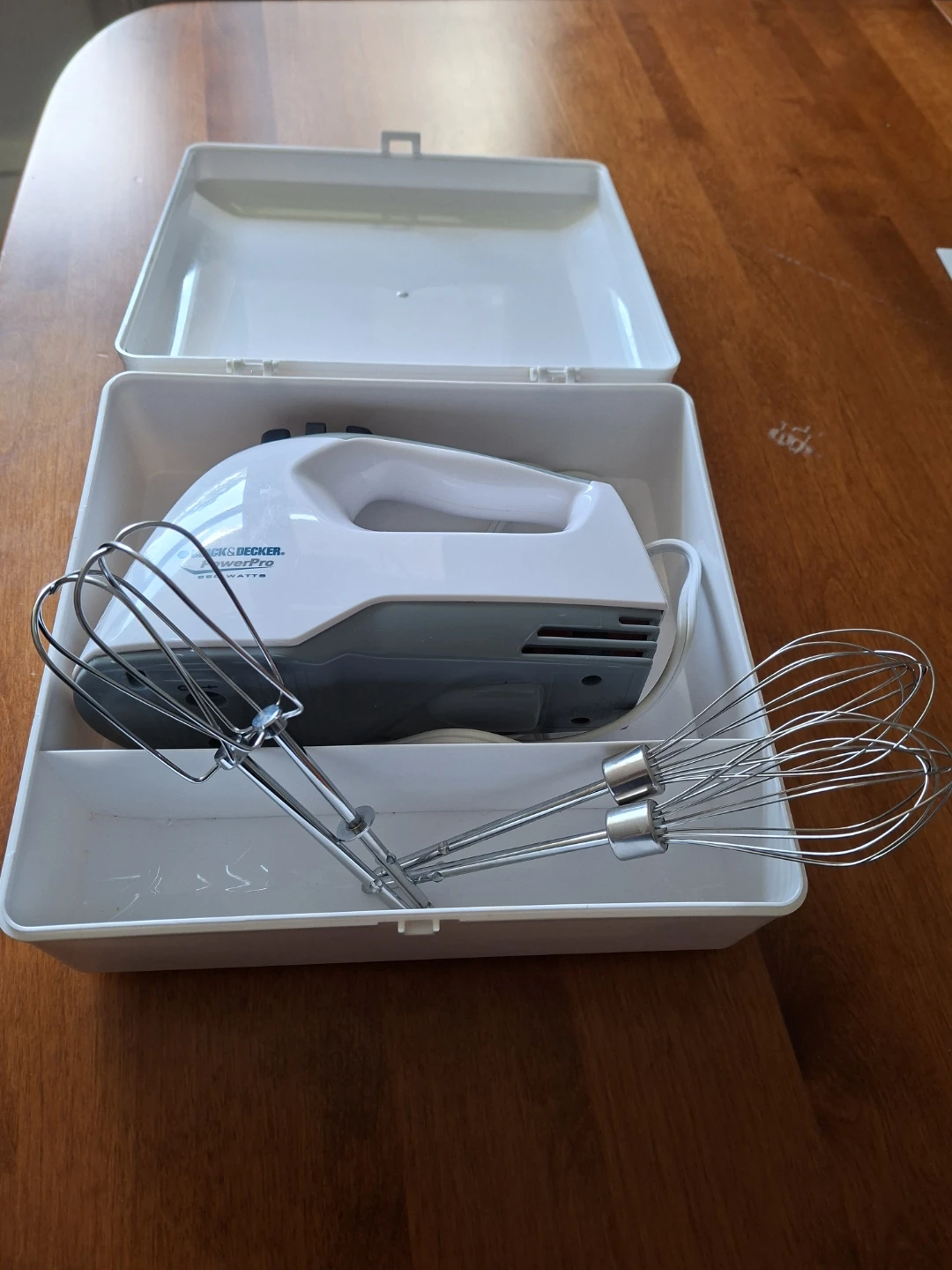 Black & Decker PowerPro Hand Mixer with Case