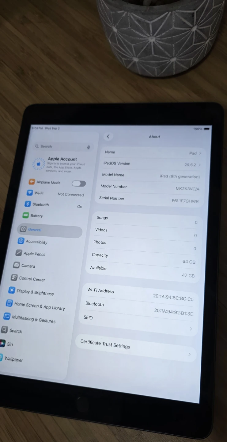 Apple iPad 9th Generation 64GB - photo 5