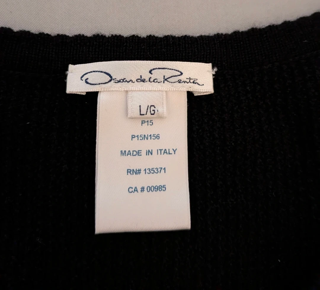 Oscar de la Renta Black Cardigan with Lace Peplum - photo 2
