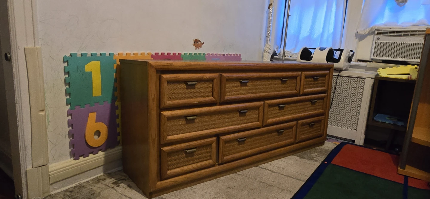 Wooden Dresser with 8 Drawers - photo 4