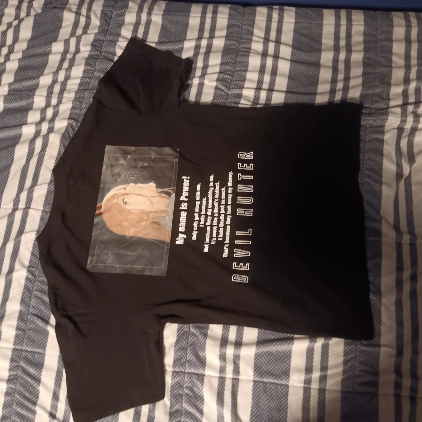 Uniqlo Chainsaw Man Blood Devil T-Shirt - photo 5