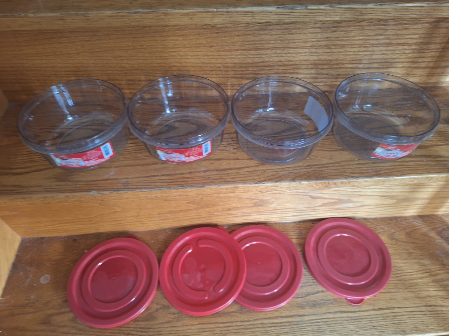 Betty Crocker Easy Seal Storage Containers