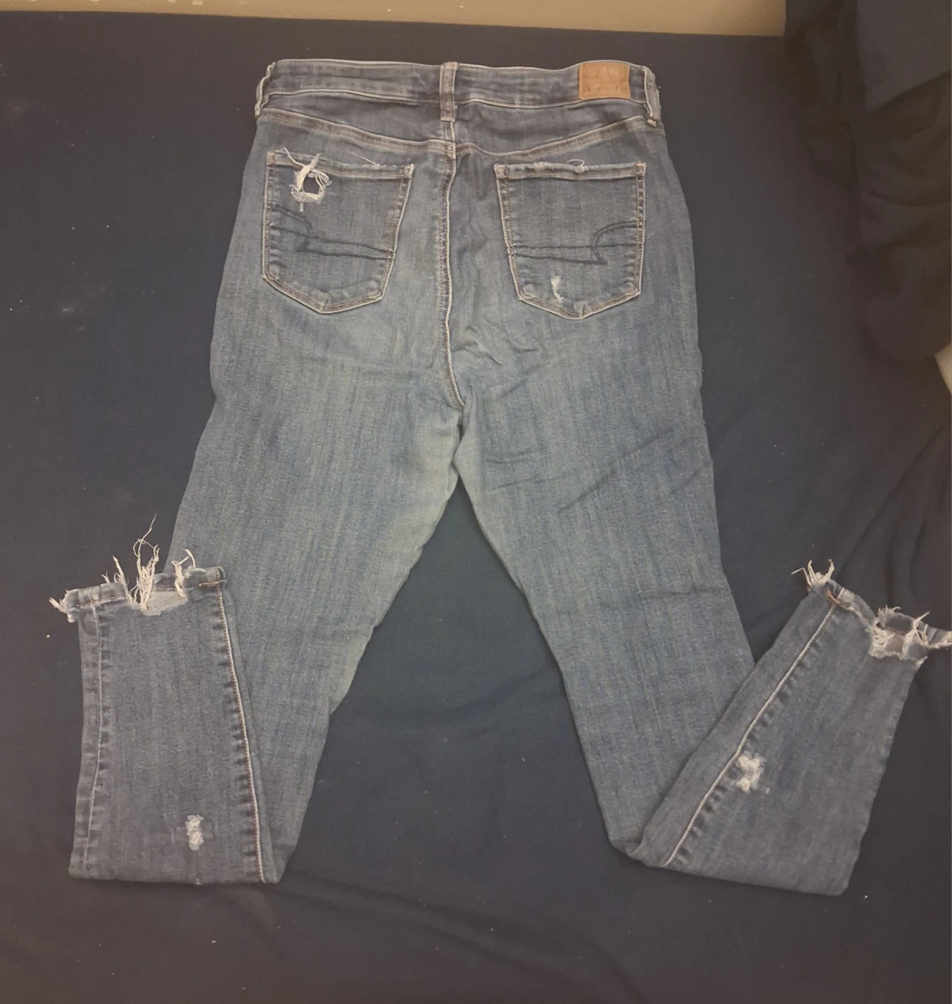 American Eagle Distressed Jeans - photo 2