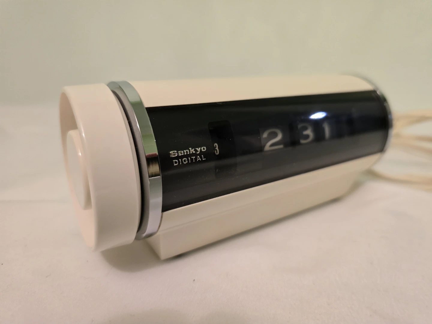Sankyo Digital Flip Clock Model 412 - photo 2