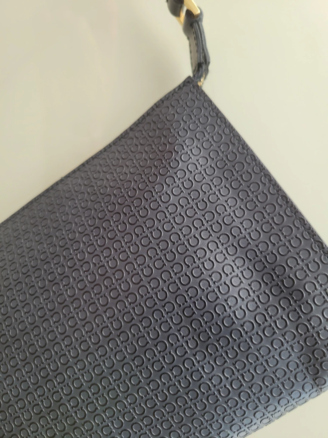 Vtg Salvatore Ferragamo  Shoulder Pochette - photo 4