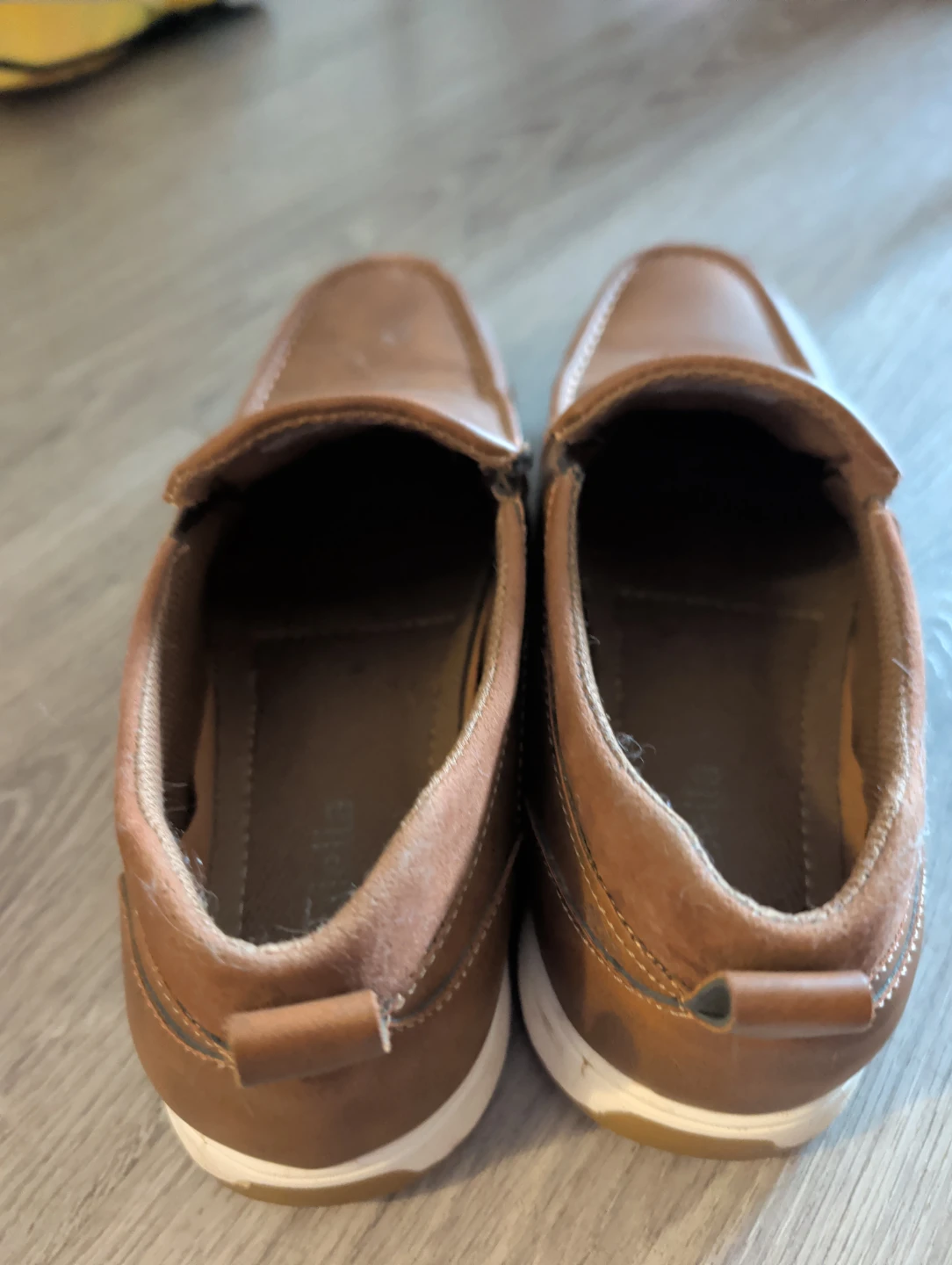 Brown slip-on casual shoes - photo 2