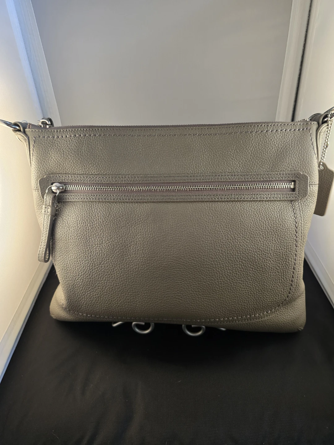 Coach Pebble Leather Hobo Bag Taupe - photo 4