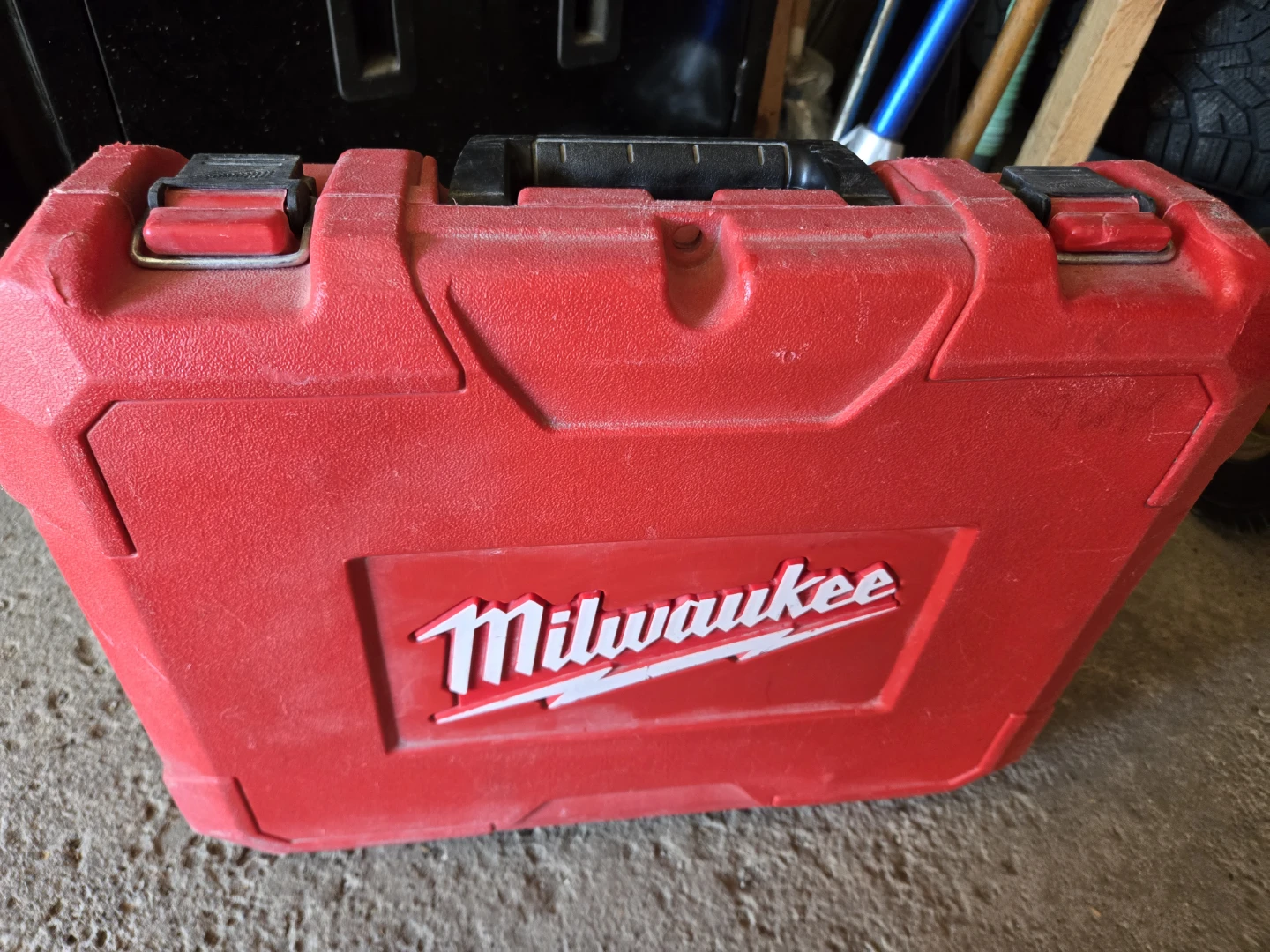 Milwaukee tool case only - photo 4