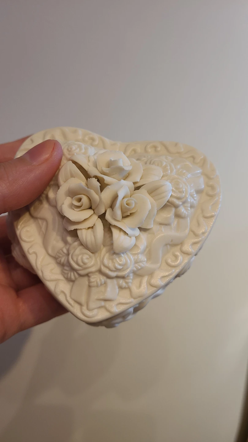 Set of 5 Porcelain Trinket Boxes - photo 3
