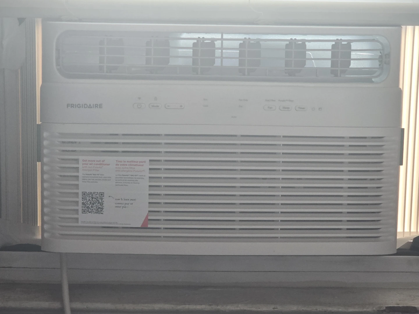 Frigidaire 8,000 BTU 115V Smart Window Air Conditioner - photo 5