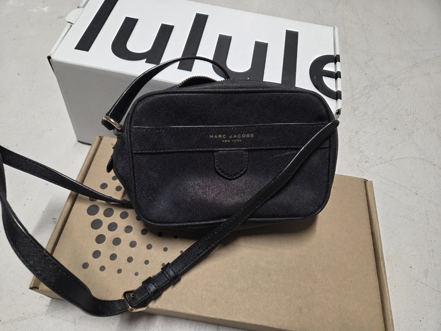 Marc Jacobs Black Leather Camera Bag - photo 3