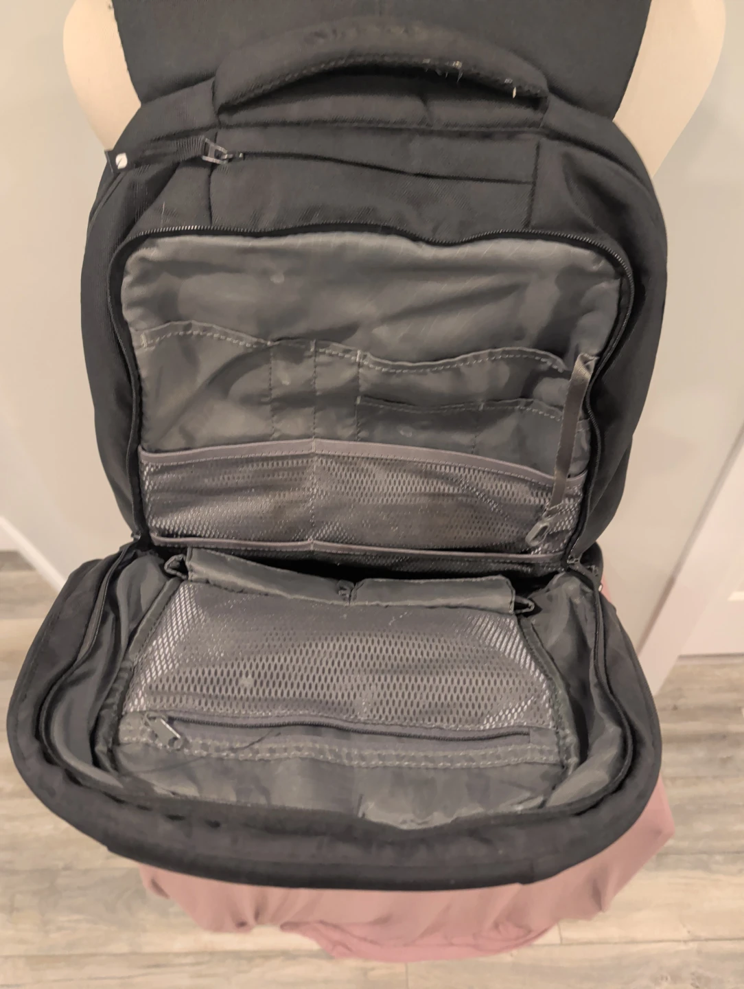 Incase Laptop Backpack - Black - photo 4
