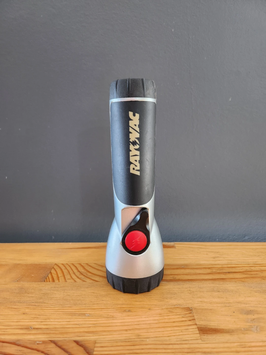 Rayovac General Purpose 4xAA Flashlight