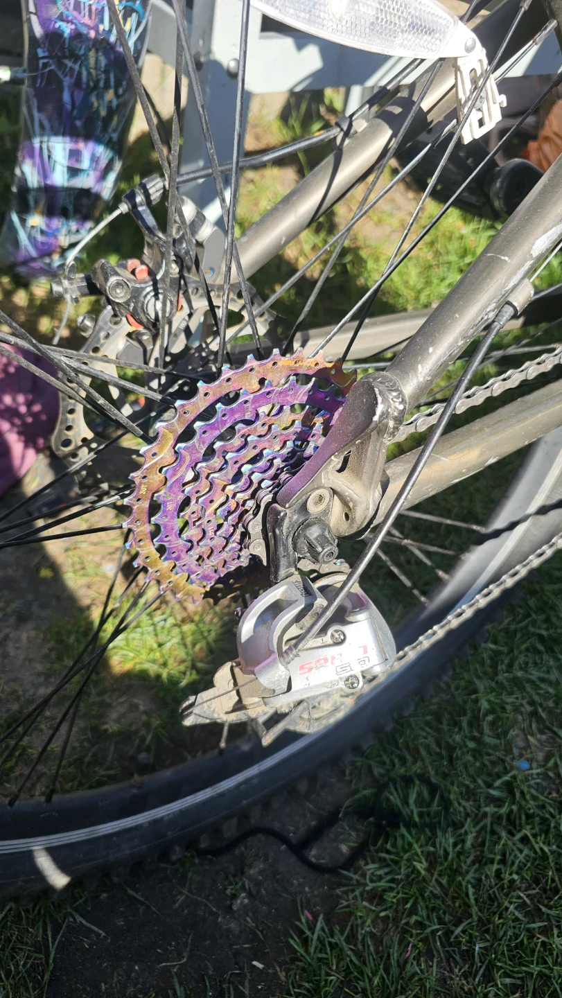 GT Chucker 1.0 Mountain Bike - photo 4