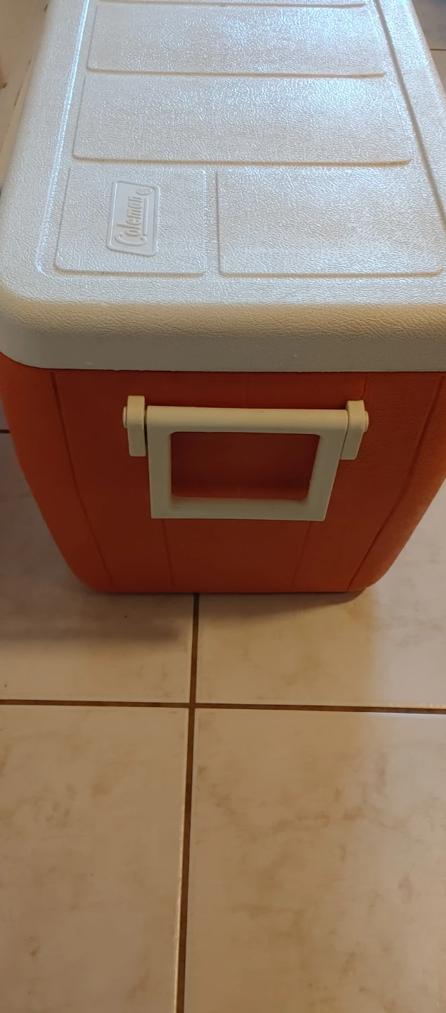 Coleman Cooler - photo 3