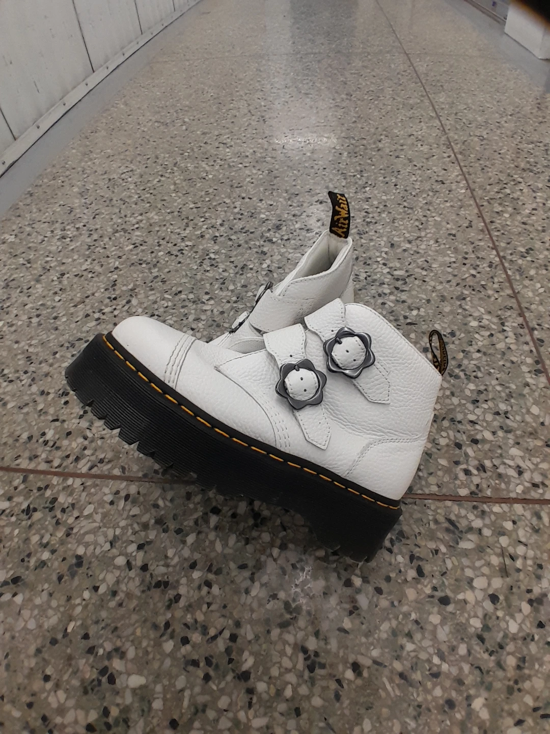Dr. Martens White Platform Boots Women's Size 9 - photo 3