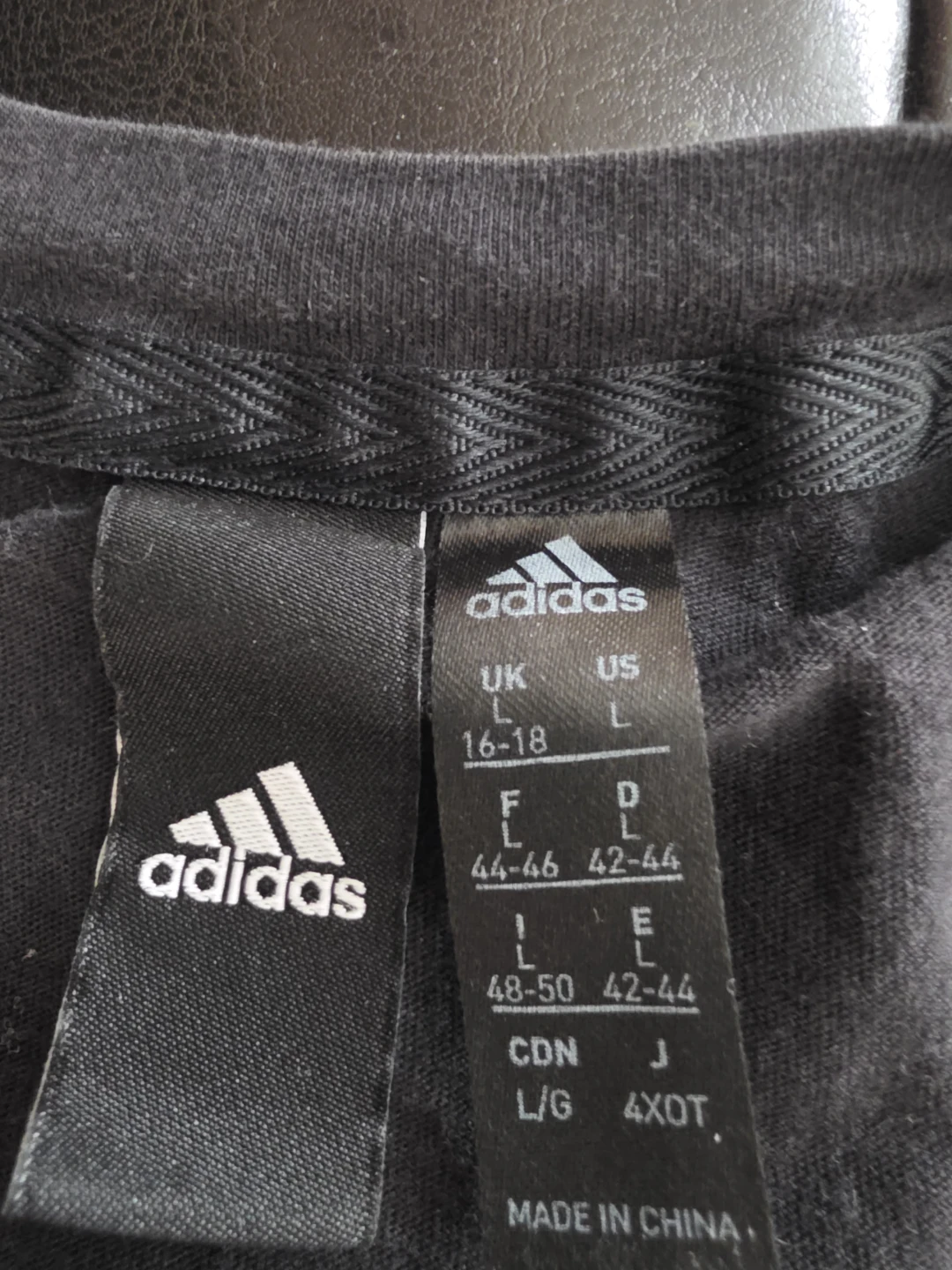 Adidas Black T-Shirt - photo 3