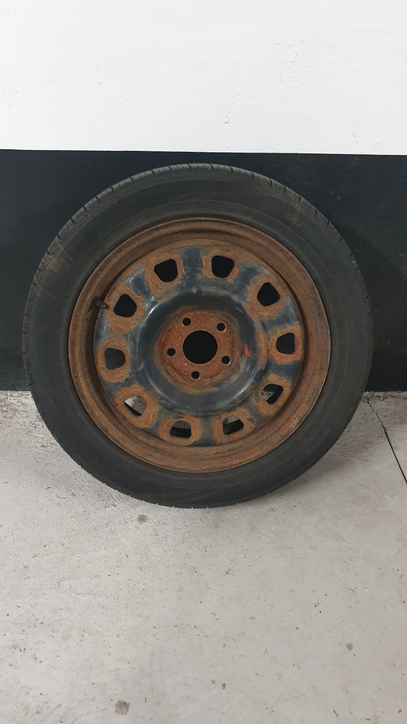 2 Tires on Steel Rims 205 55 17 - photo 4