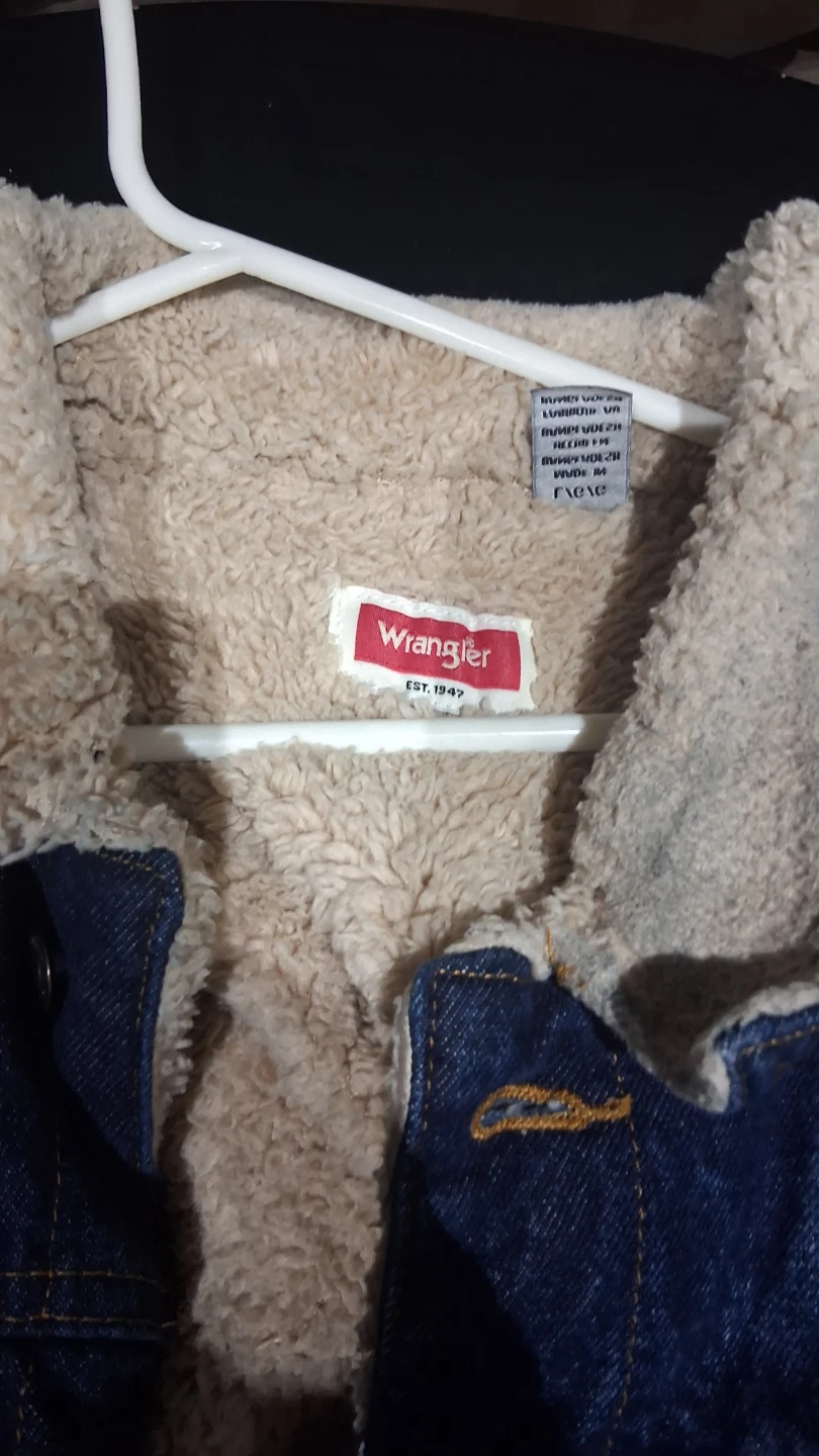 Wrangler Sherpa Lined Denim Jacket size L - photo 3