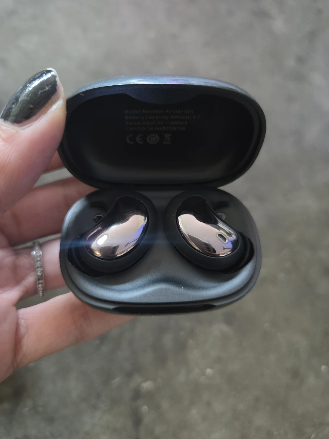 Monster Airstar A05 Wireless Earbuds - photo 2
