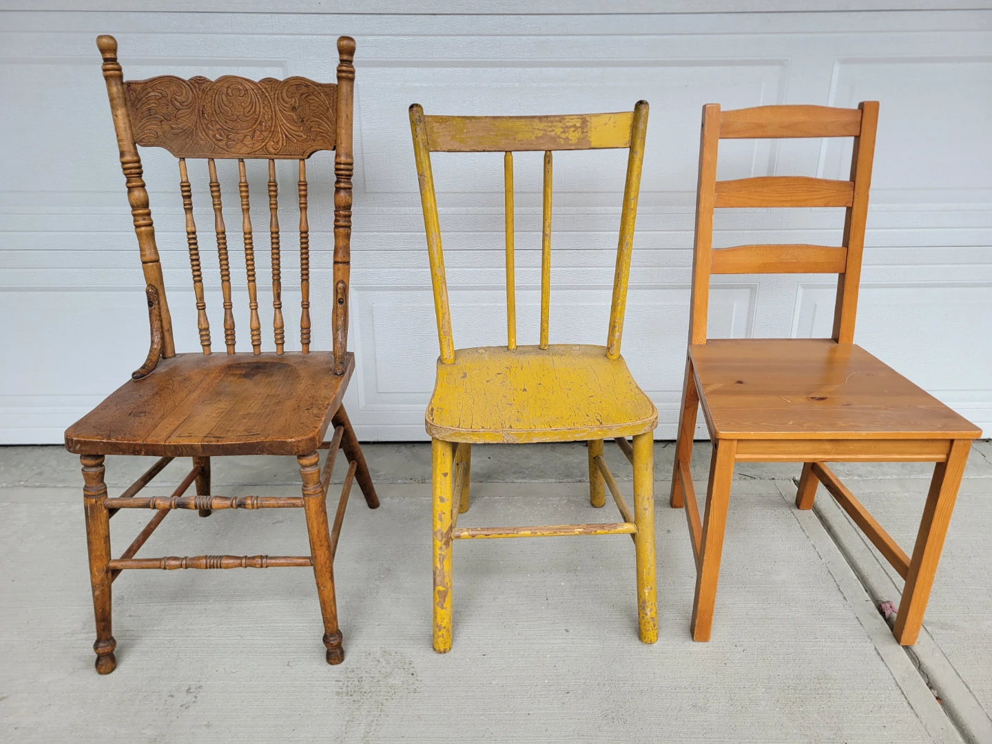 Collection of Vintage and Antique Assorted Wooden Chairs. - photo 2