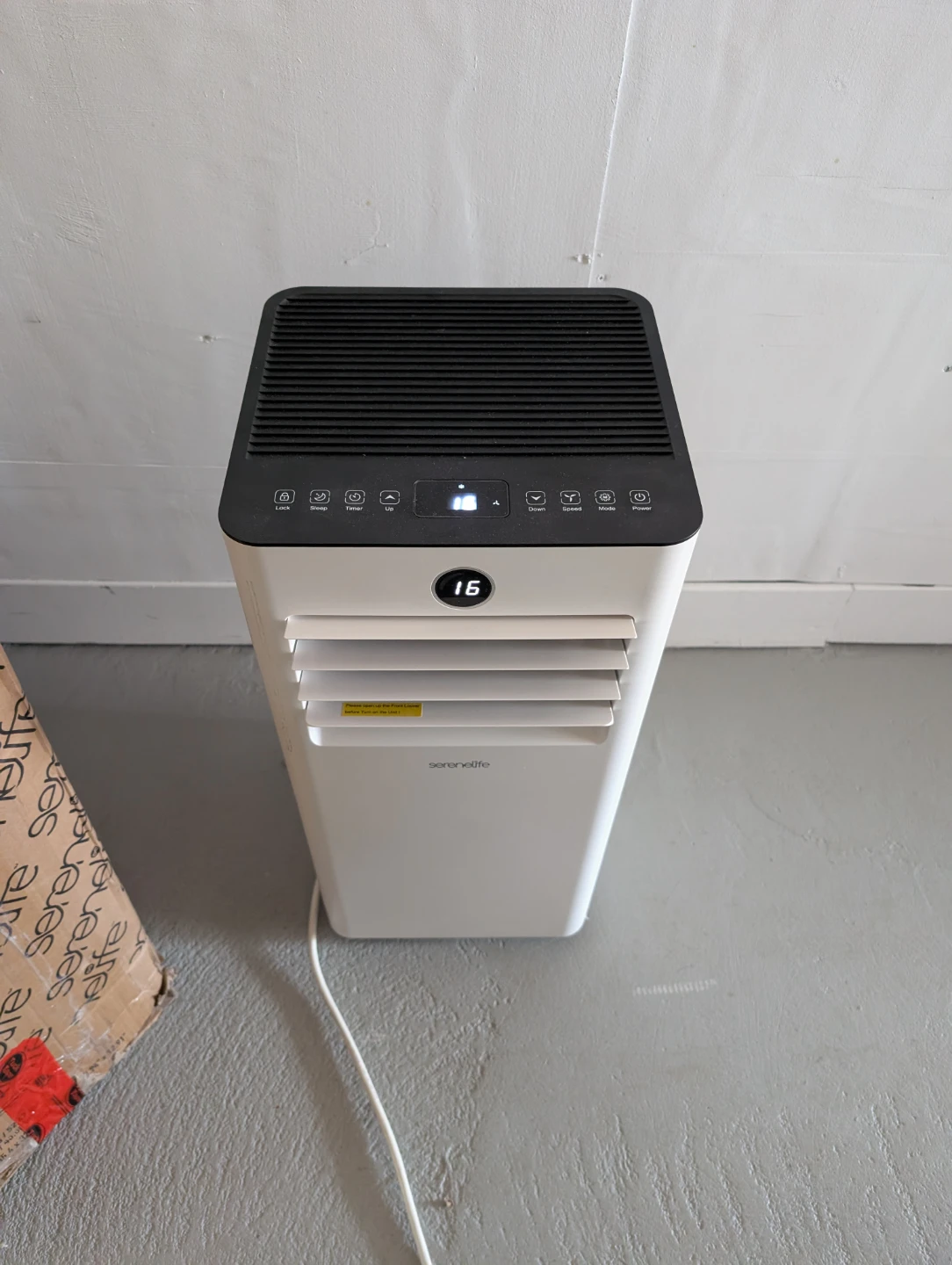 Brand New Portable 8,000BTU Air Conditioner and Heater - photo 3