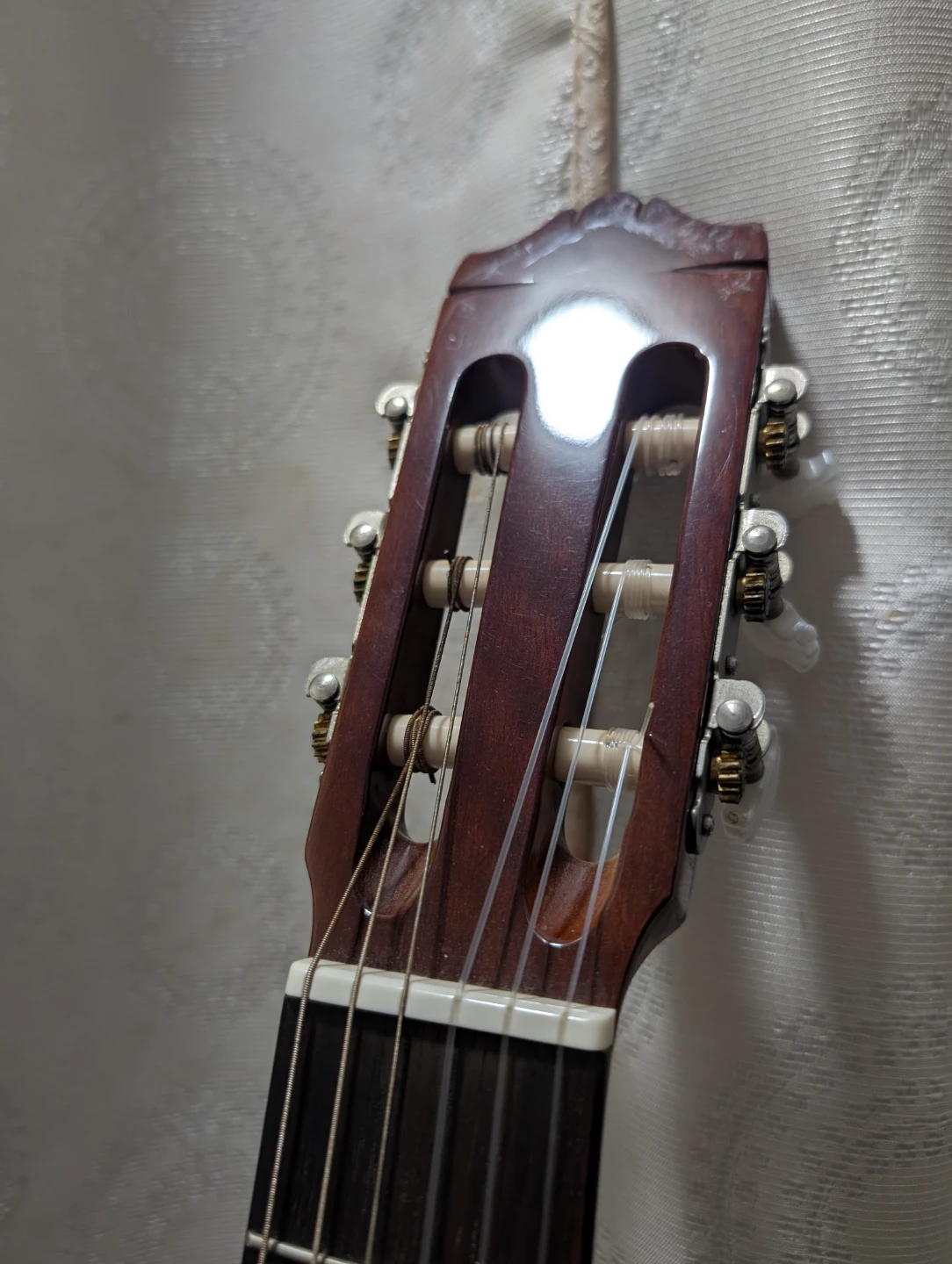 Yamaha CG111C Classical Guitar - photo 3