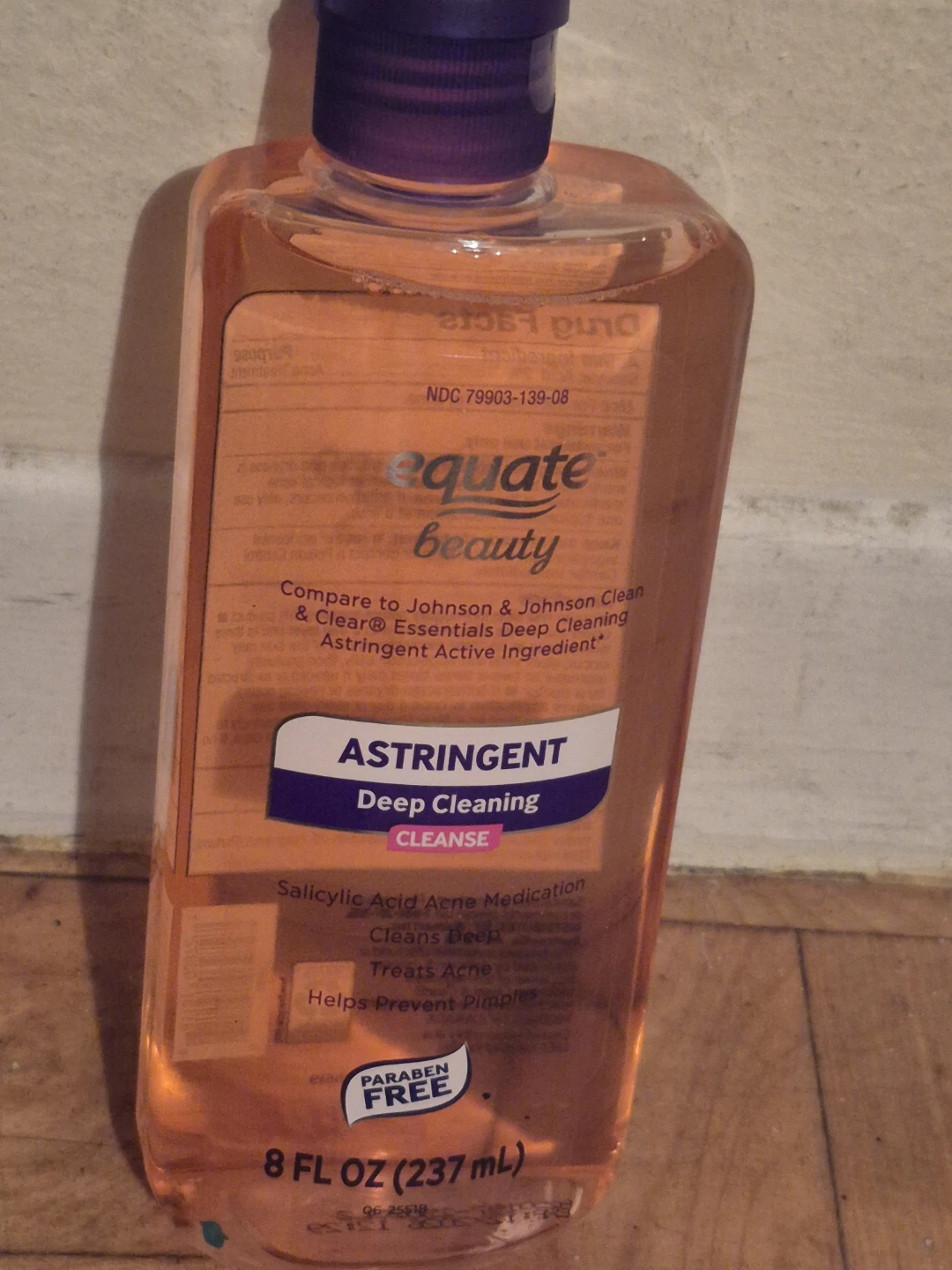 BNIB)Equate Beauty Astringent Deep Cleaning
