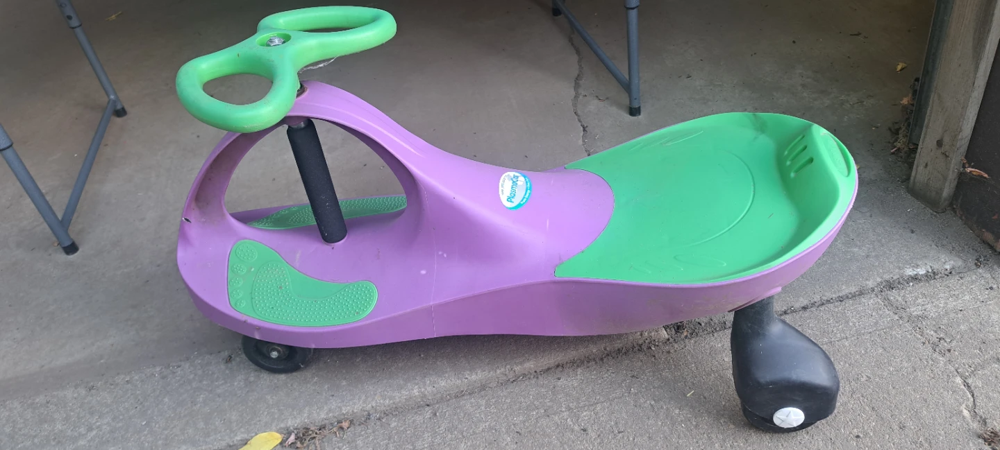 PlasmaCar ride-on toy - photo 3