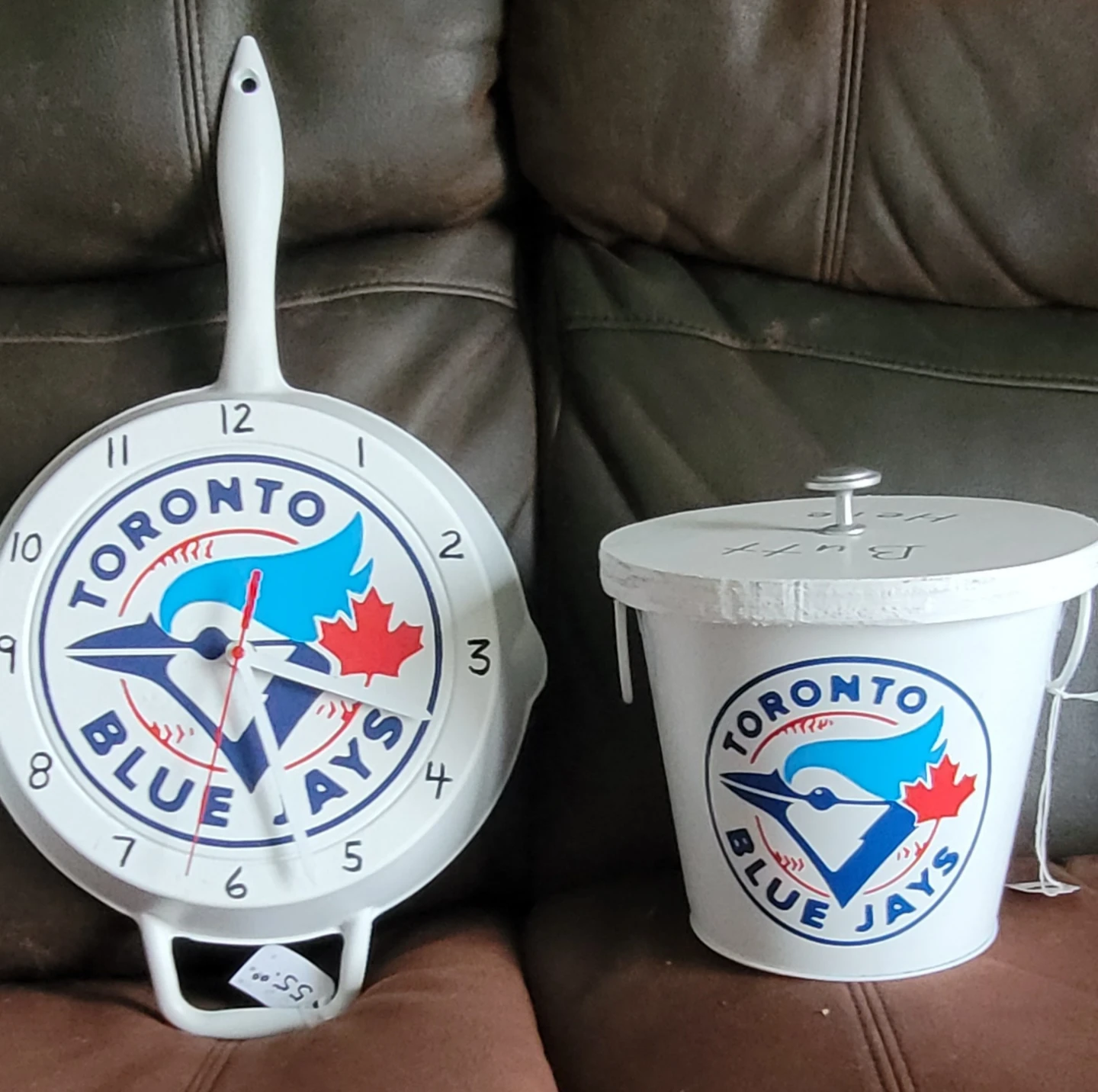 Clock and bucket