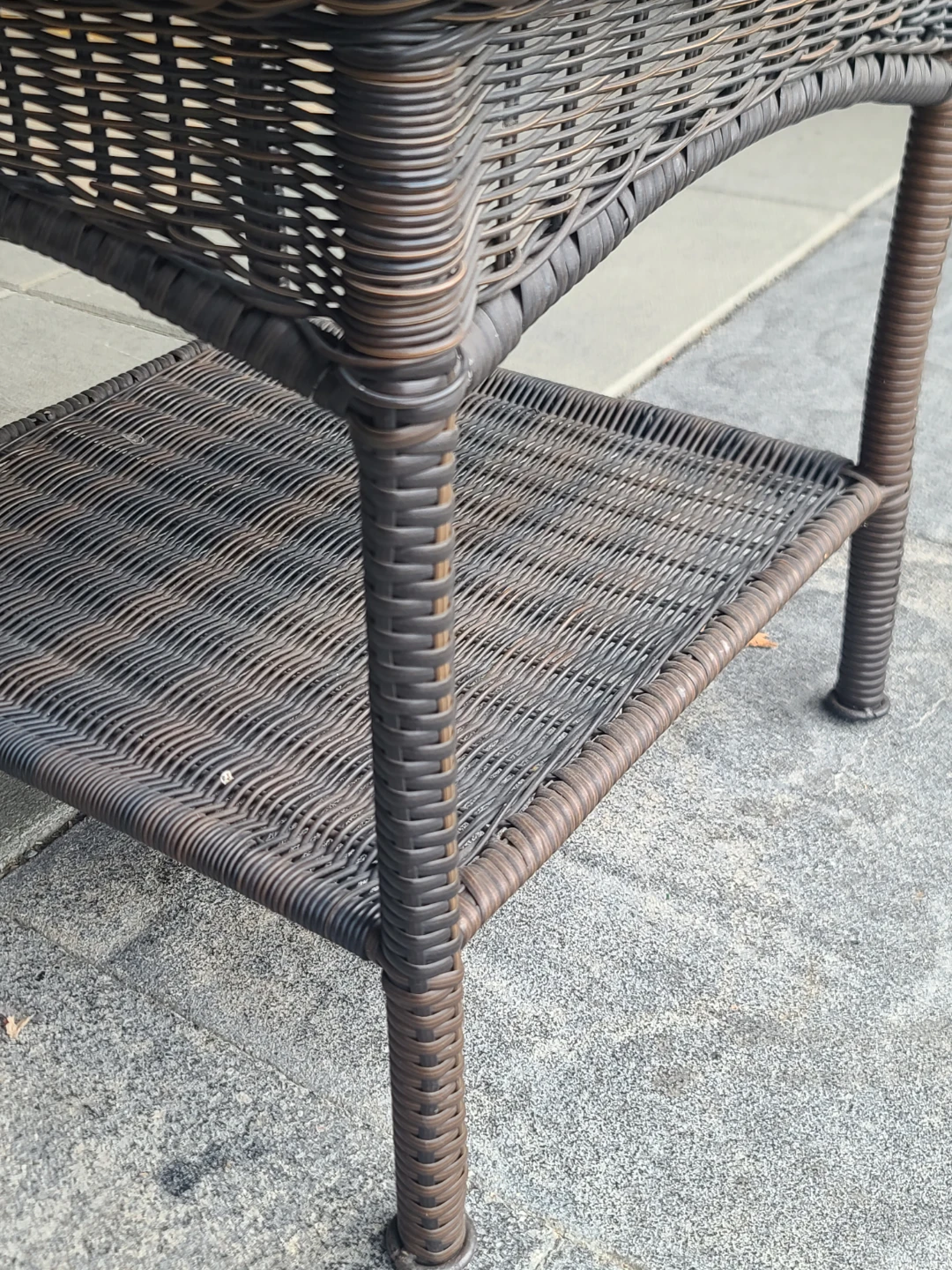 Dark Brown Wicker Side Table - photo 4