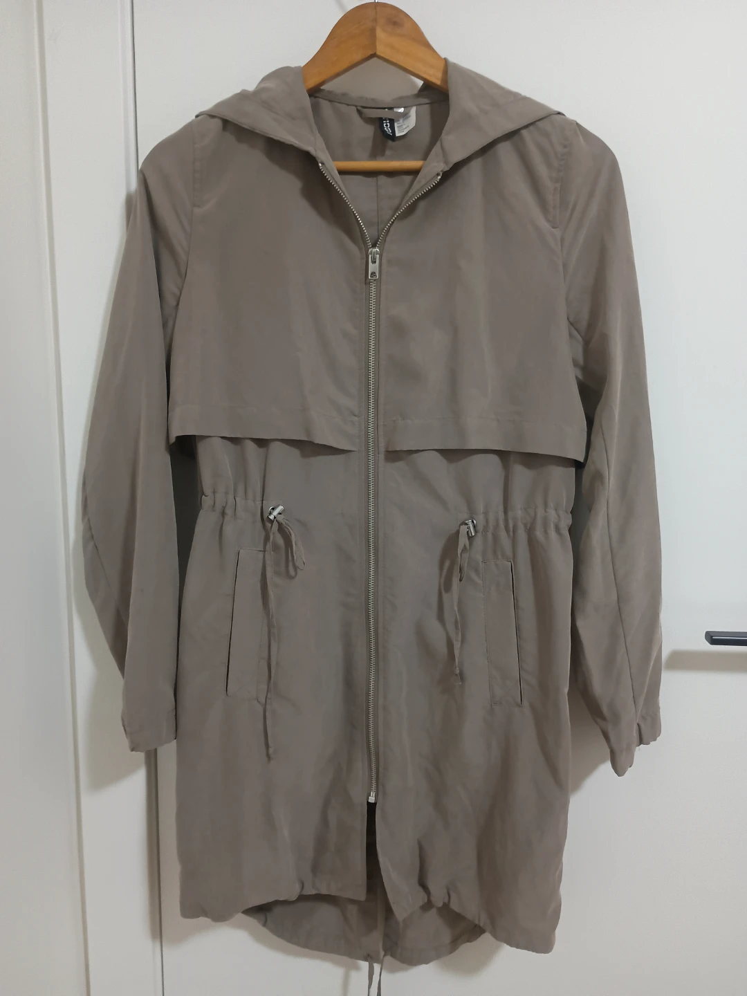 H&M Divided Light Beige Hooded Jacket