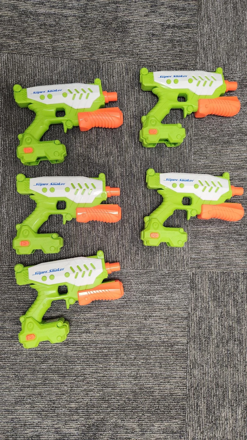 Collection of Nerf Super Soaker Water Blasters and Accessories - photo 4
