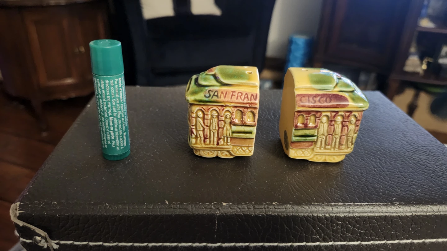 San Francisco Themed Salt & Pepper Shakers