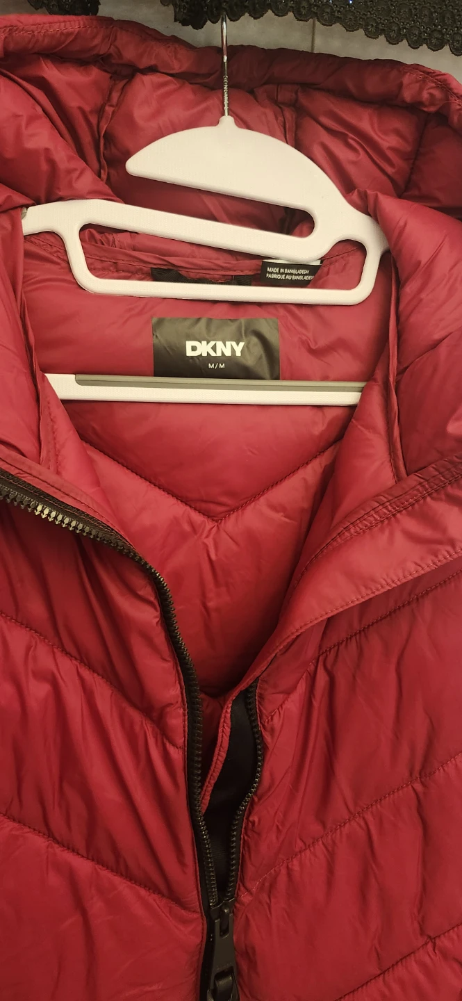 DKNY Red Quilted Hooded Jacket - Medium - photo 2