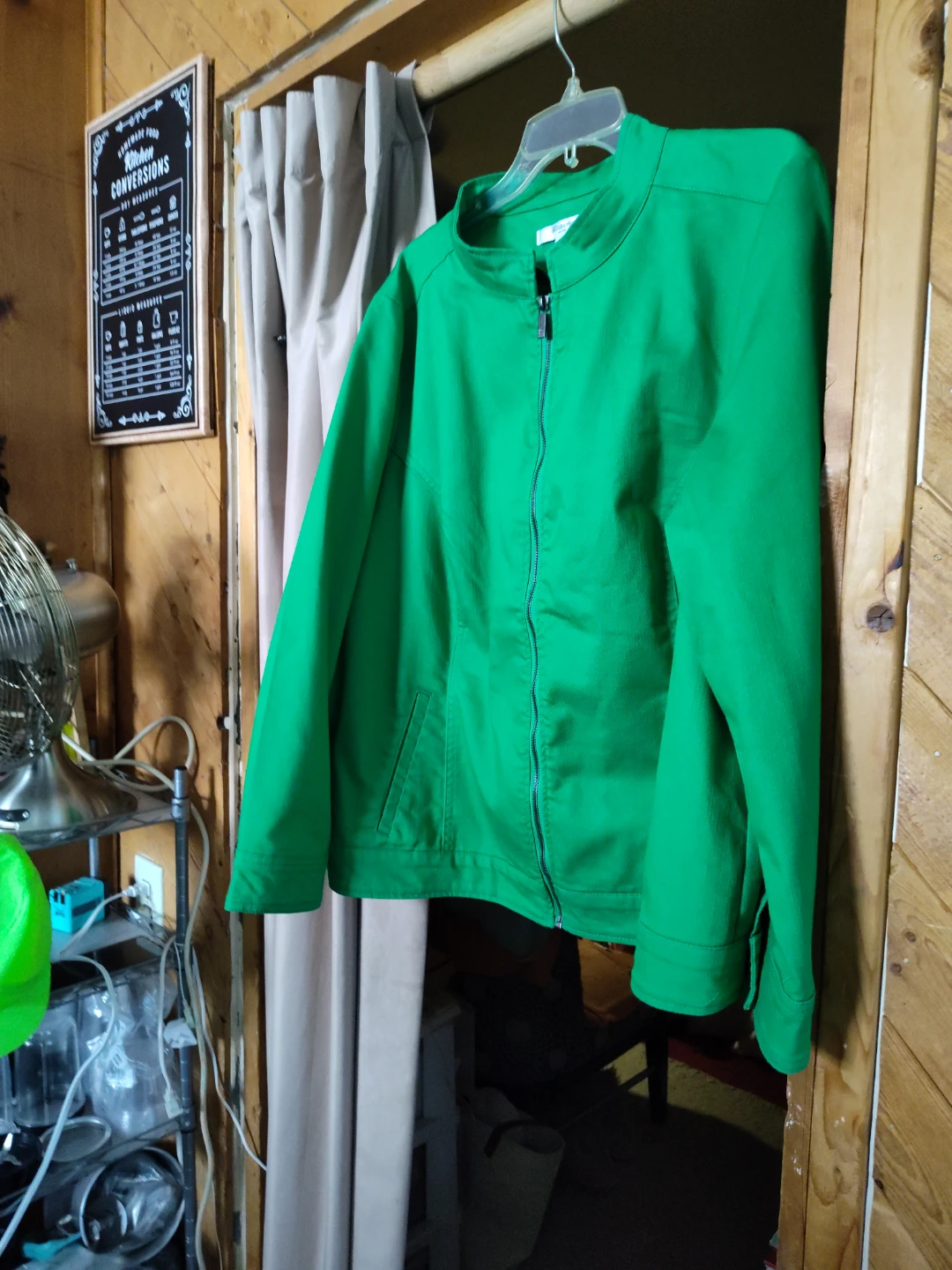 Women's size 2x Green Zip-Up Jacket